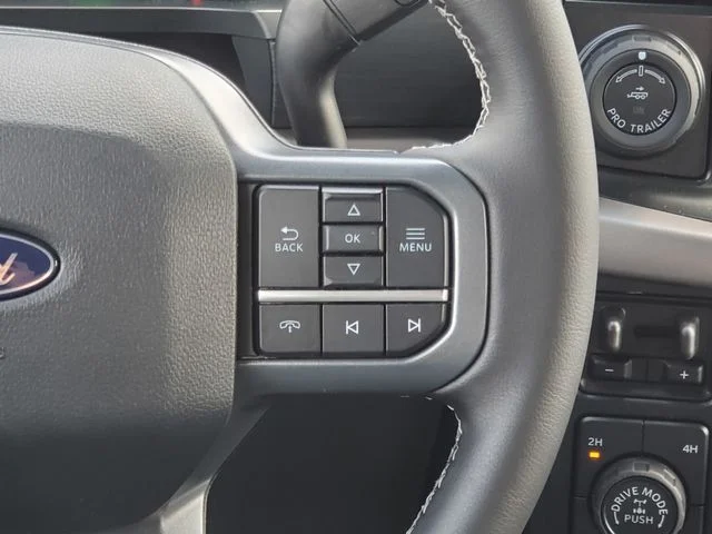 2025 Ford F-150 XLT - Photo 30