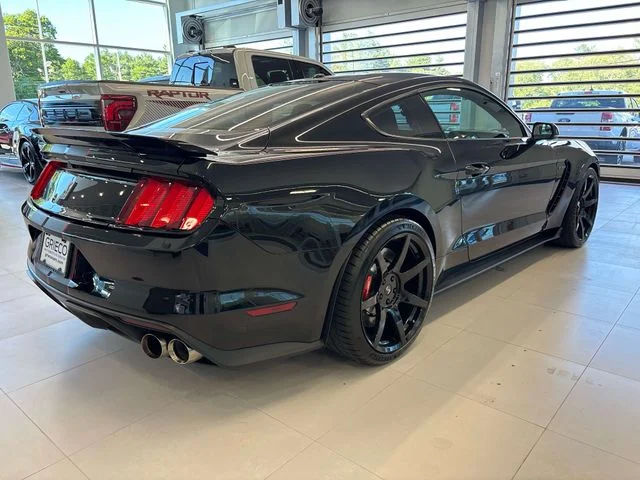 Used 2017 Black Ford Shelby GT350 image 5