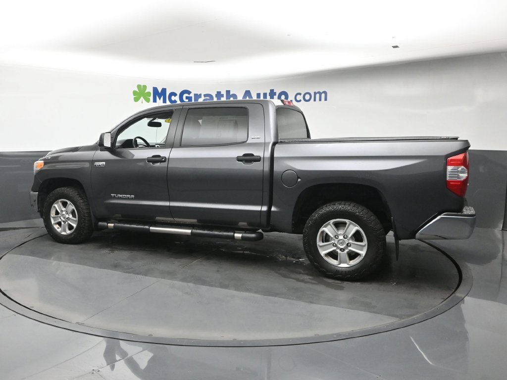 Used 2017 Gray Toyota SR5 image 25