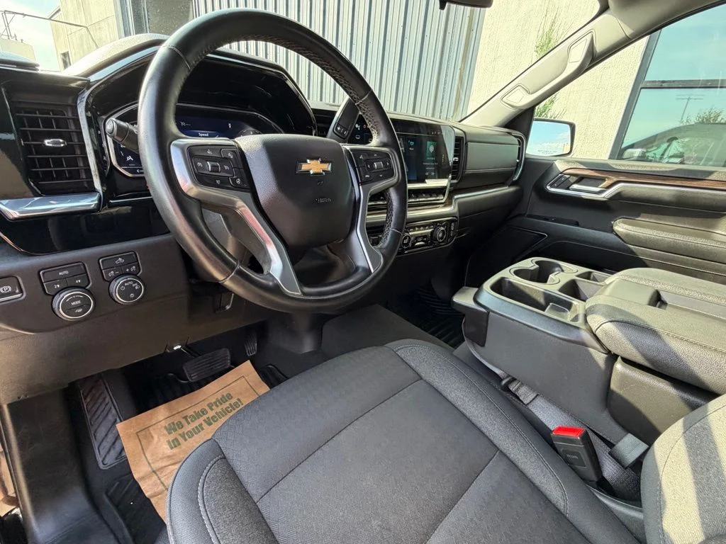 Used 2024 Black Chevrolet LT image 11