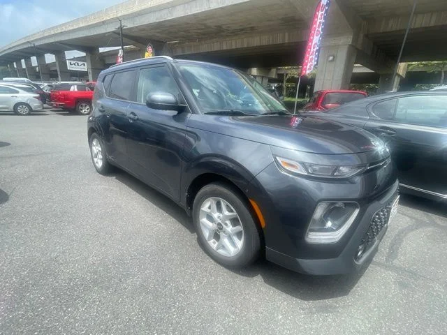 Used 2020 Gray Kia LX image 5