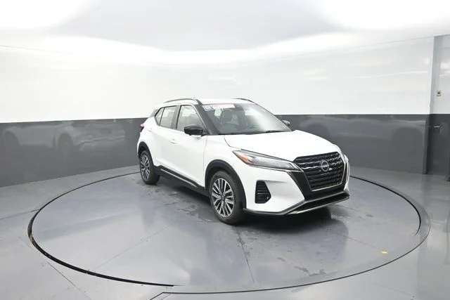 Used 2024 White Nissan SR image 54