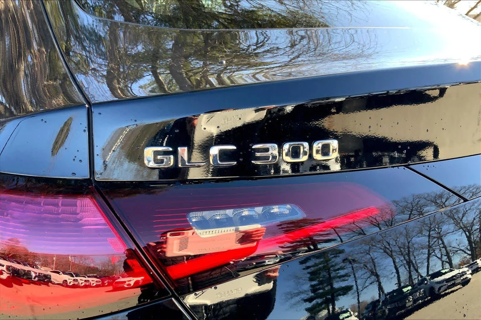 Certified Used 2024 Black Mercedes-Benz GLC 300 image 10