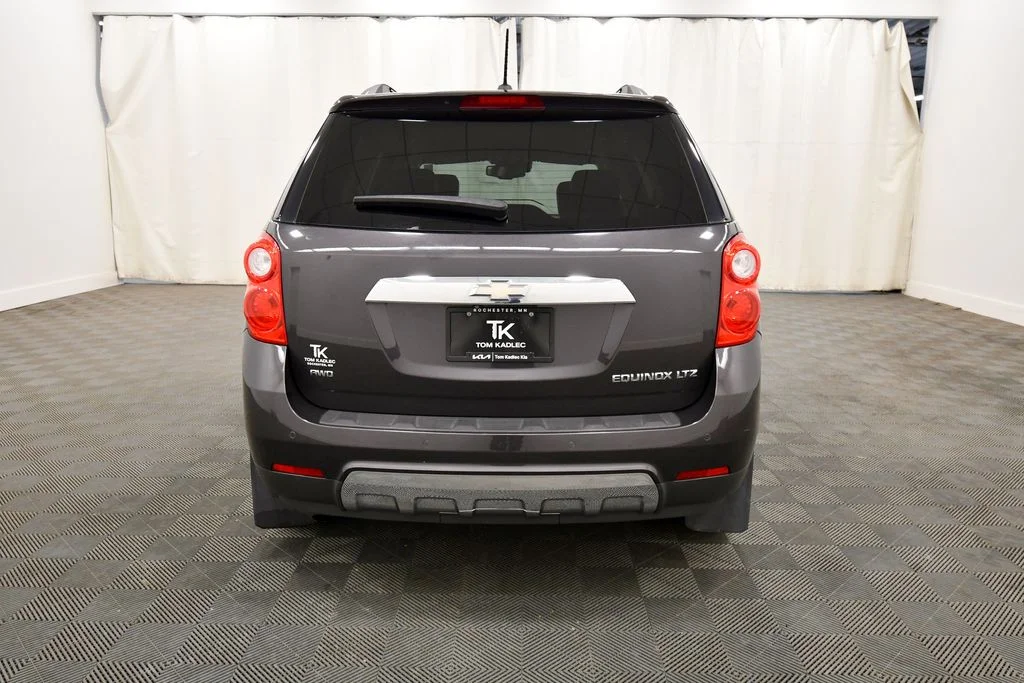 Used 2015 Gray Chevrolet LTZ image 6