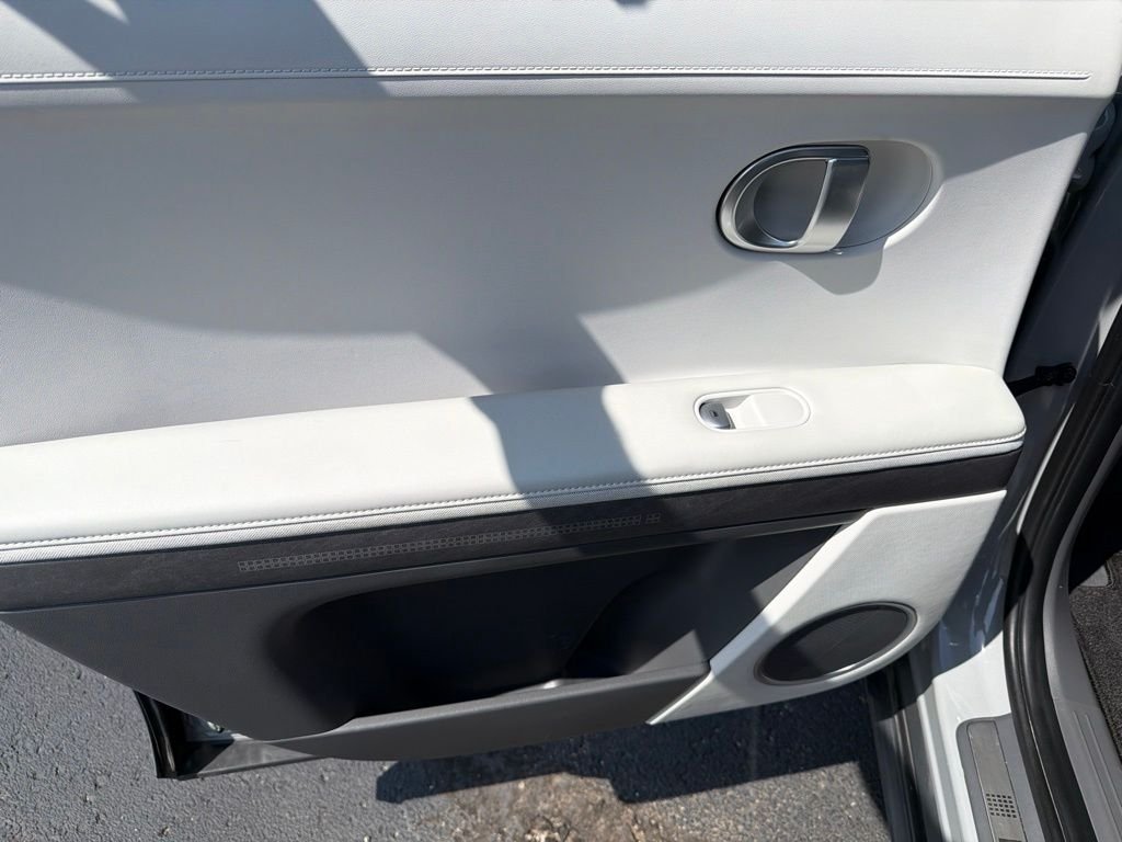 Used 2024 Gray Hyundai Limited image 12