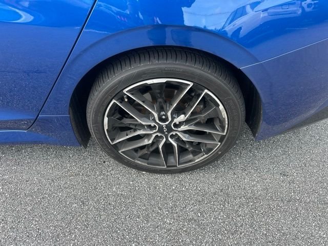 Used 2022 Blue Kia GT image 10