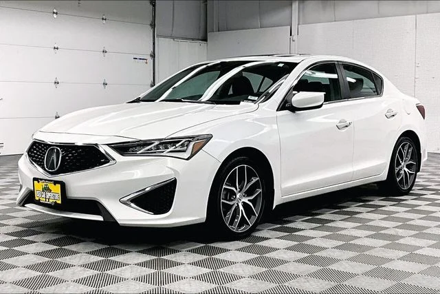 Used 2022 Platinum White Pearl Acura Premium Package image 12