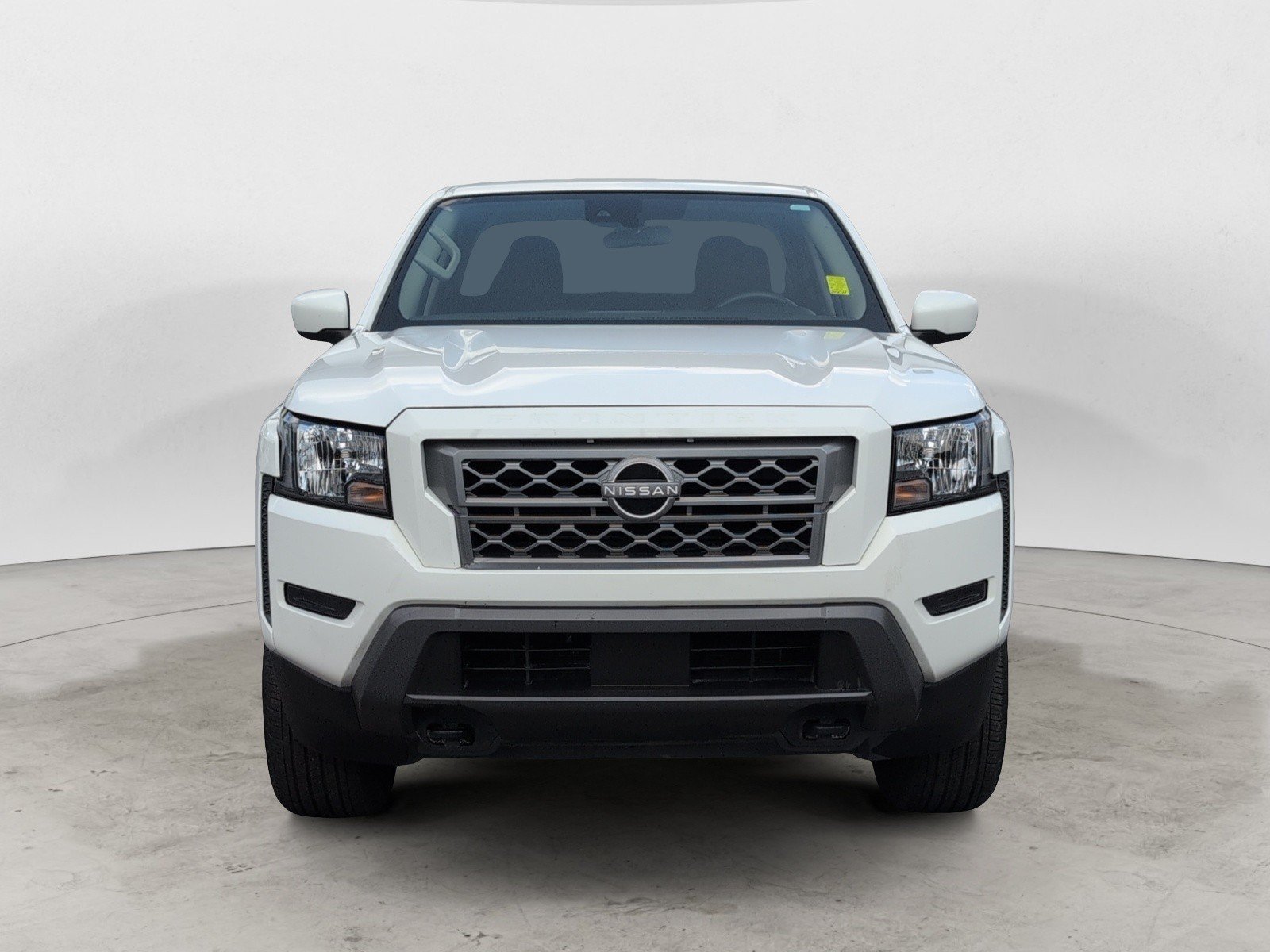 Used 2023 Glacier White Nissan SV image 7