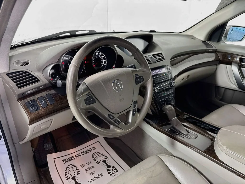 Used 2011 Silver Acura Tech/Entertainment Pkg image 15