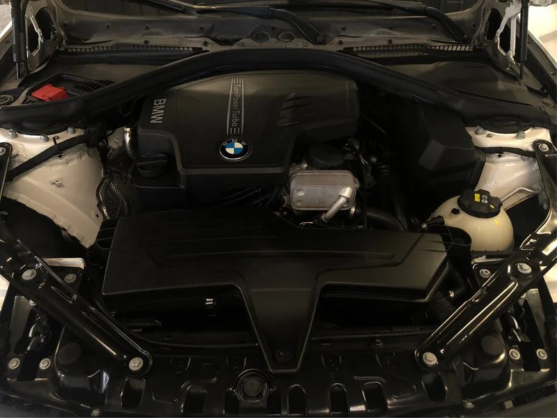 Used 2016 Alpine White BMW 428i image 11