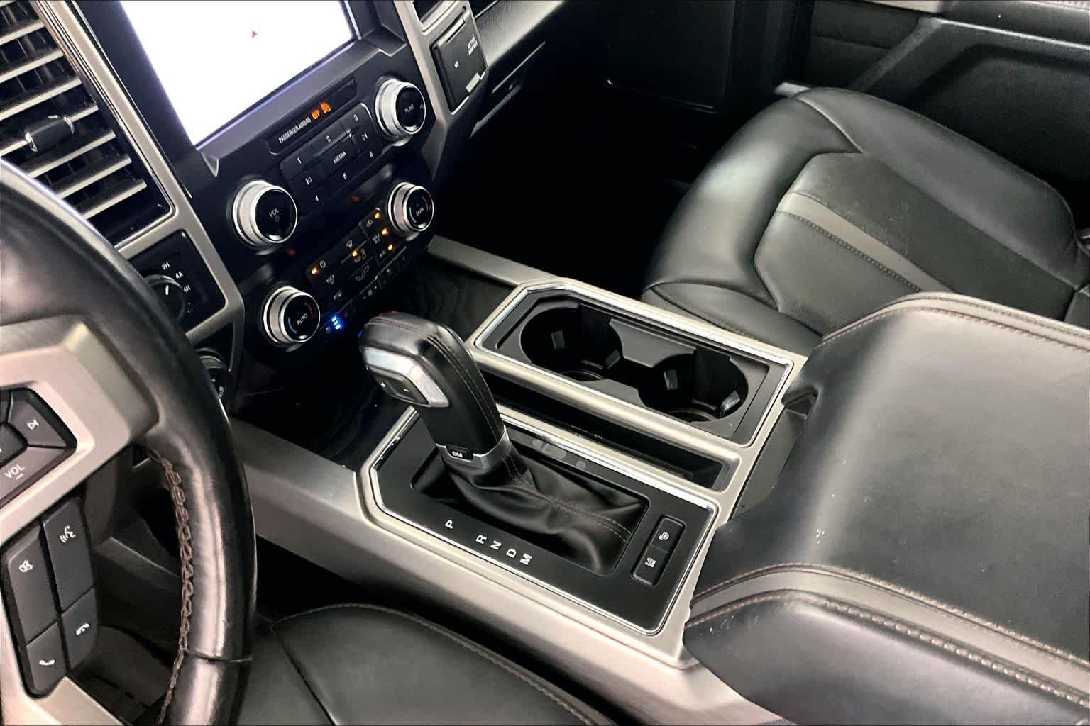 Used 2020 Magnetic Metallic Ford Platinum image 28