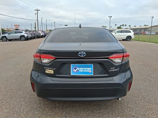 Used 2024  Toyota LE image 4