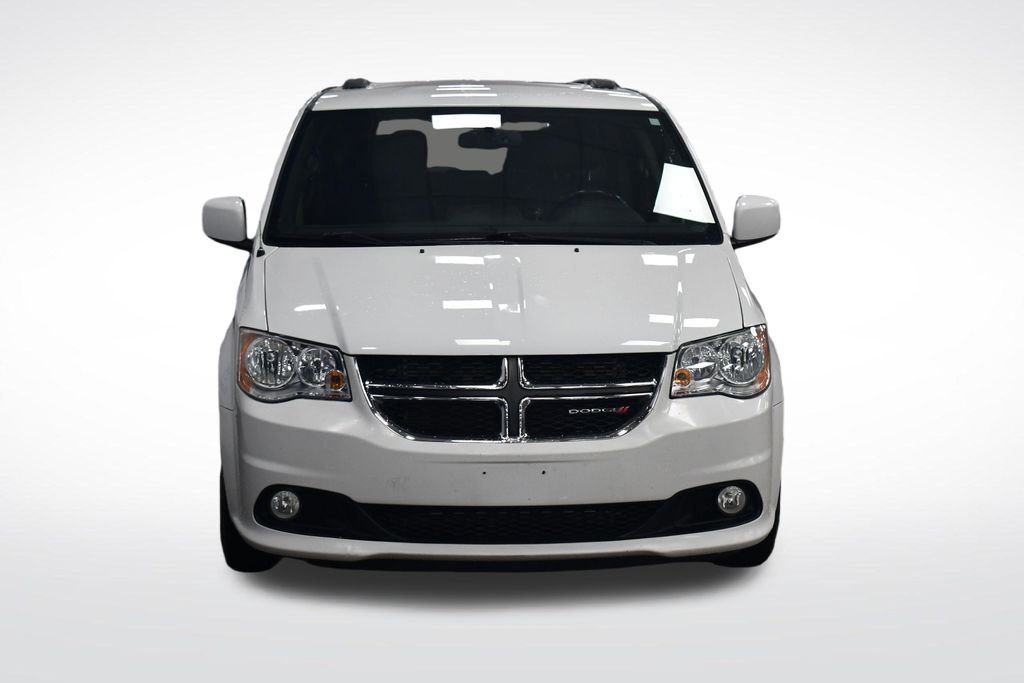 Used 2017 White Knuckle Clearcoat Dodge SXT image 2