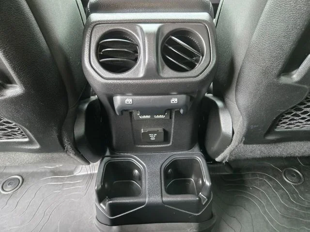 Used 2021 Red Jeep Rubicon image 15