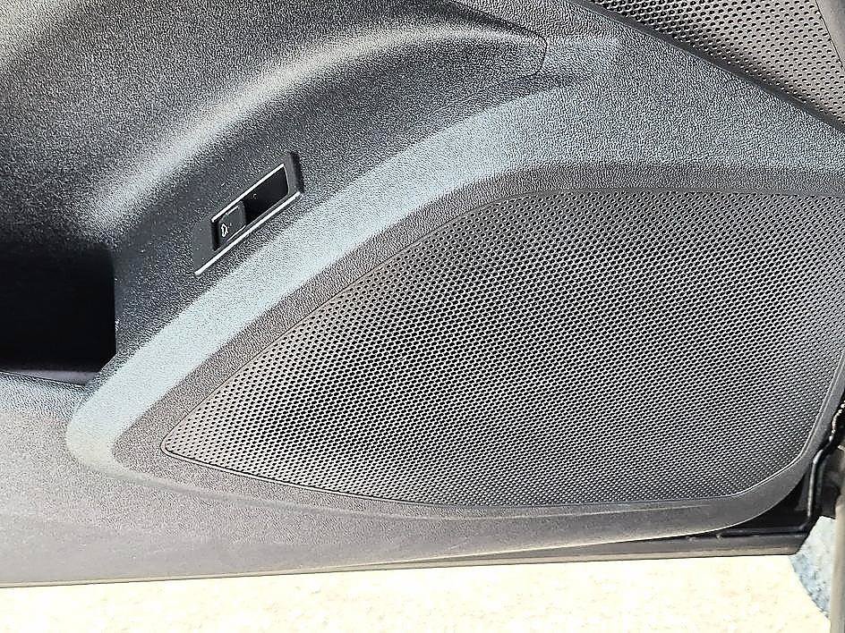 Used 2025 Black Audi Premium Plus image 13