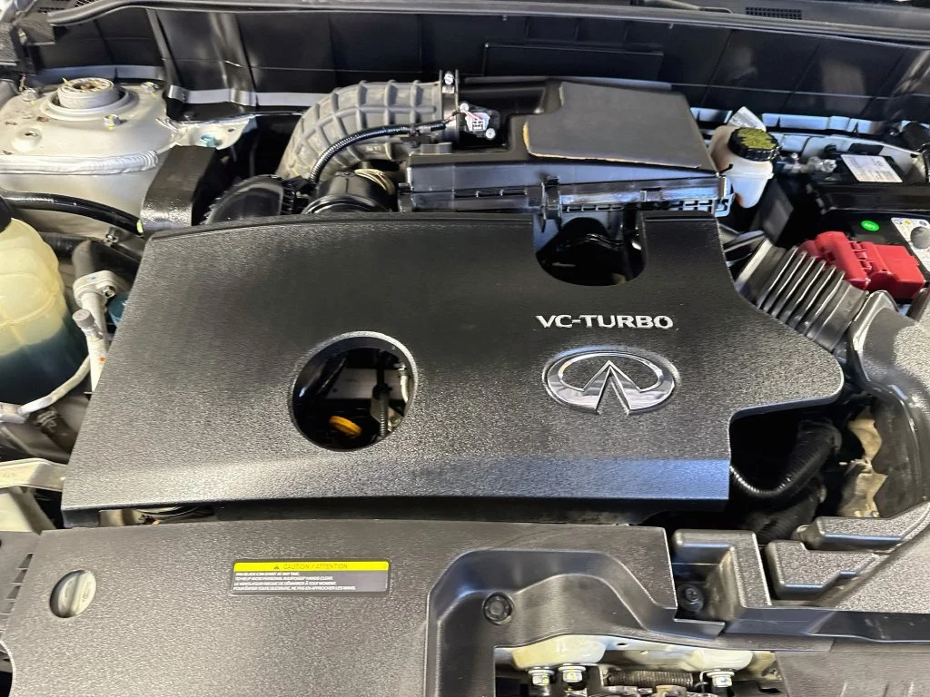Certified Used 2019 Silver INFINITI ESSENTIAL image 41