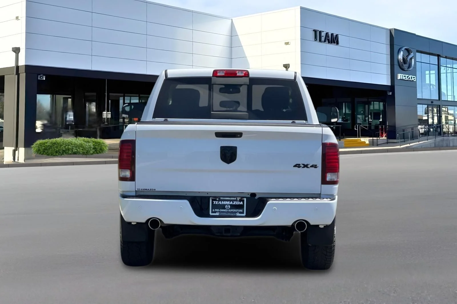 Used 2018 White Ram Sport image 5