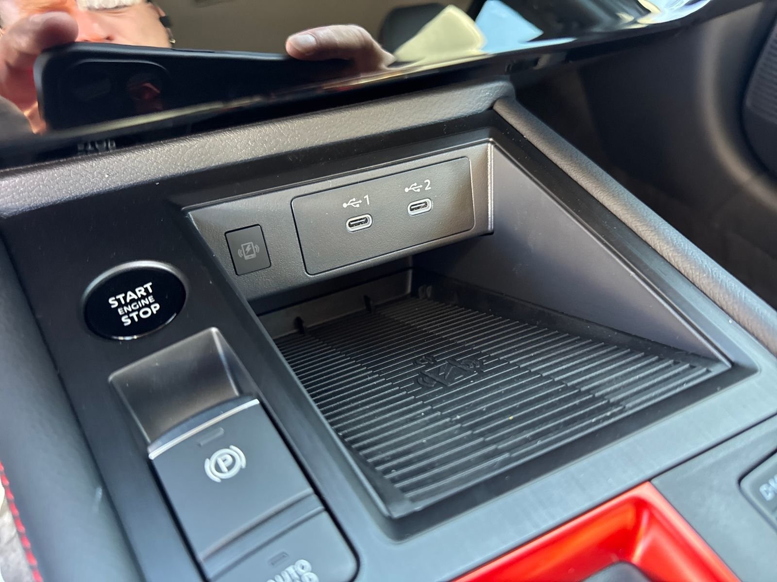 2026 Nissan KICKS SR - Photo 19