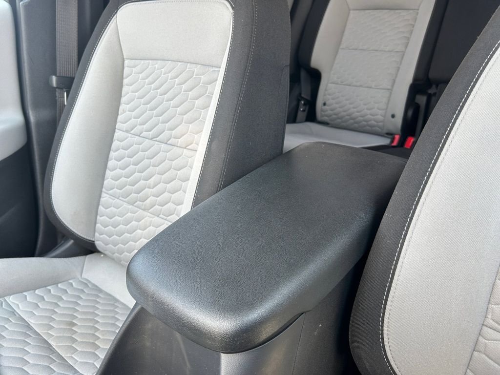 Used 2021 White Chevrolet LS image 11