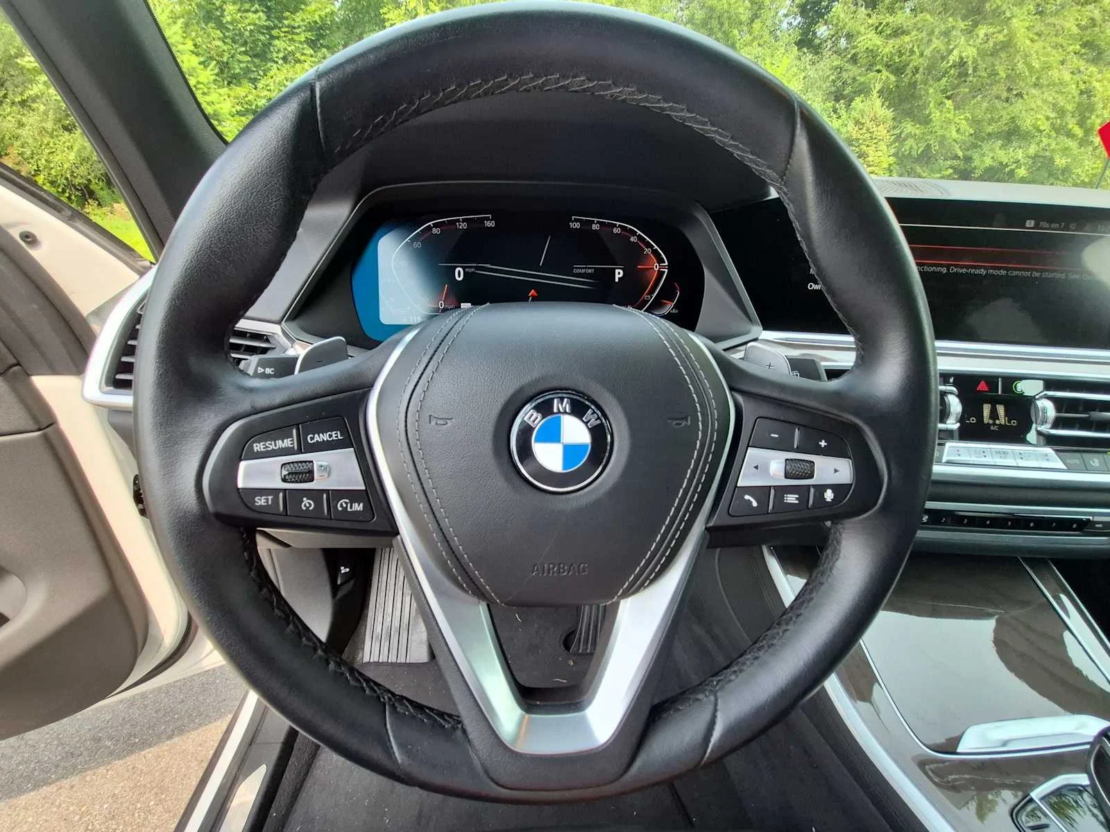 Used 2022 Alpine White BMW sDrive40i image 24