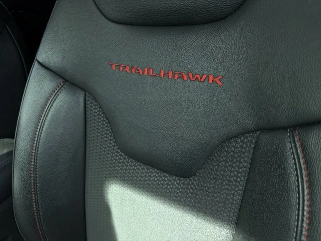 Used 2025 White Jeep Trailhawk image 11