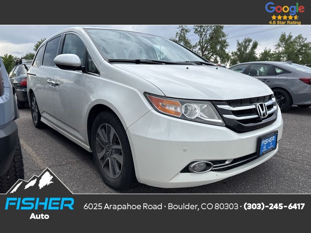 2014 Honda Odyssey Touring's photo