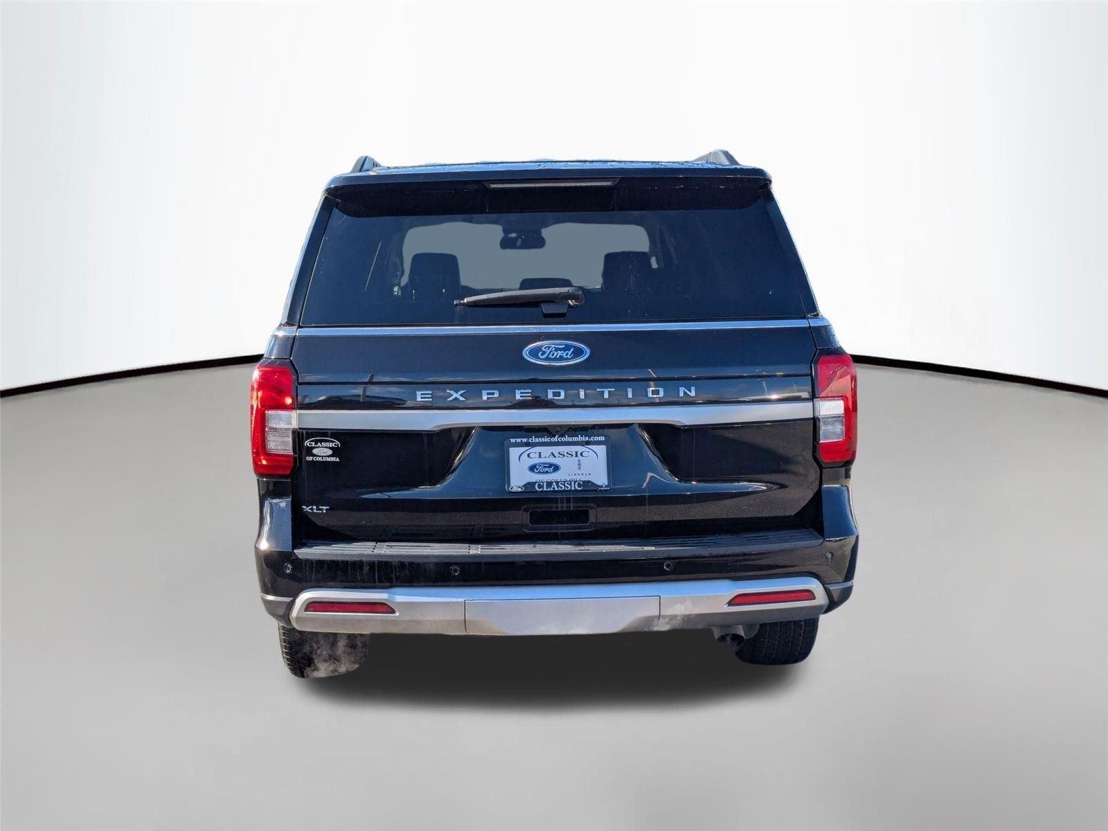 Used 2024 Agate Black Metallic Ford XLT image 6