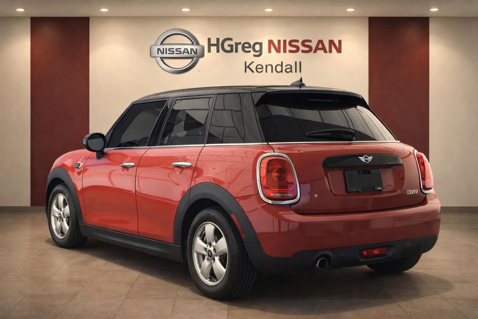 Used 2017 MINI Cooper Base with VIN WMWXU1C32H2F78504 for sale in Palmetto Bay, FL