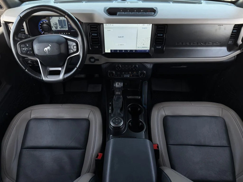 Used 2022 Black Ford Wildtrak image 11