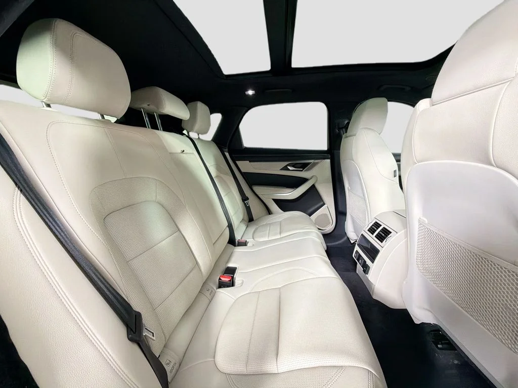 Used 2026 White Jaguar P250 R-Dynamic S image 29