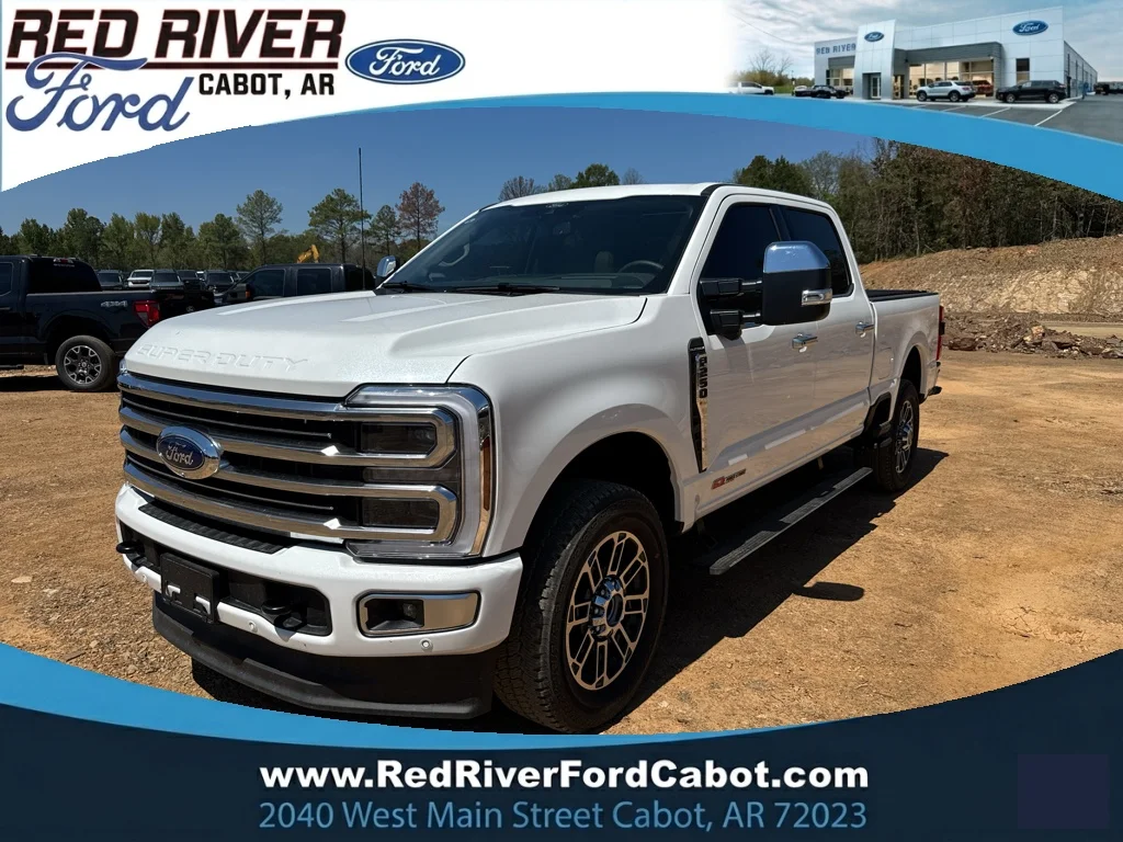 New 2026 Star White Metallic Tri-Coat Ford Platinum image 1