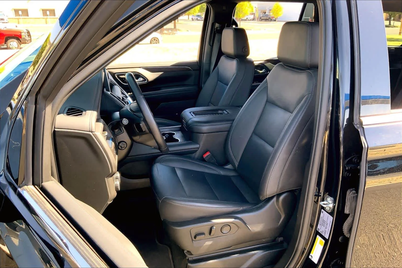 2023 Chevrolet Tahoe LT - Photo 7