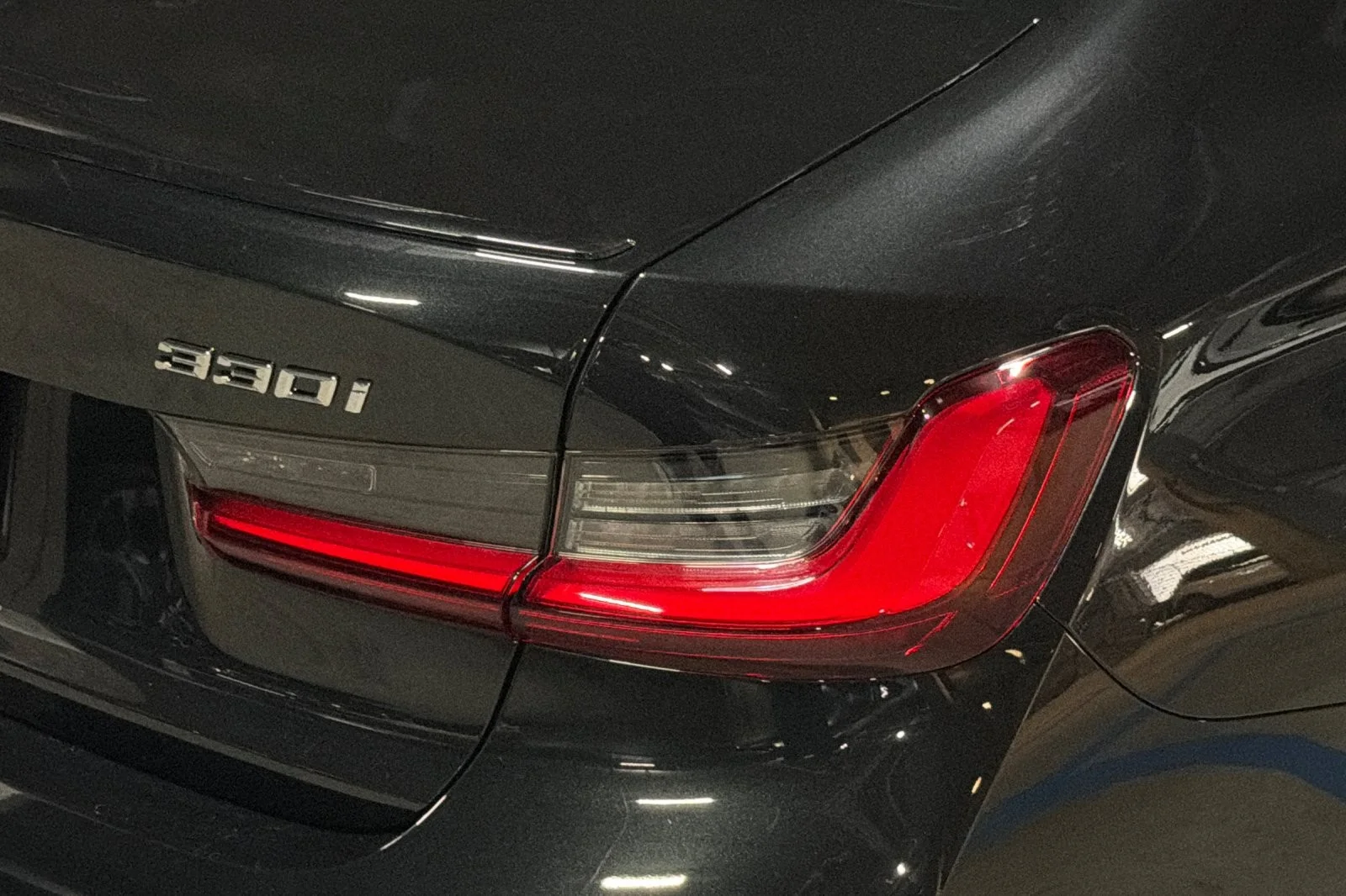 New 2026 Black Sapphire Metallic BMW 330i NA image 26