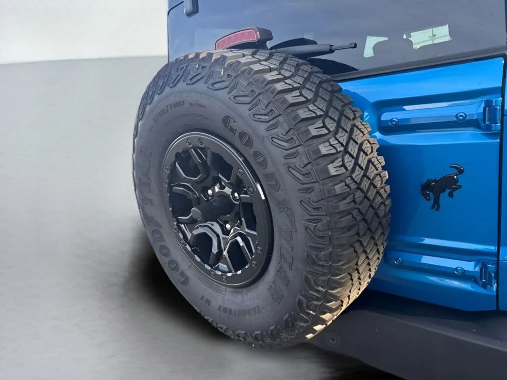 Used 2024 Blue Ford Wildtrak image 38