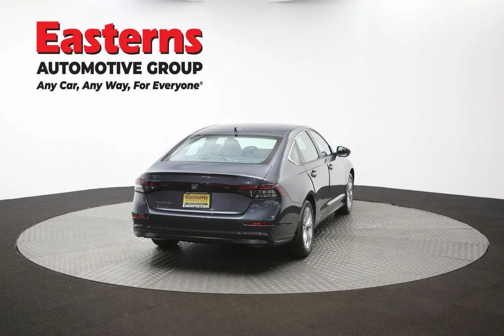 Used 2024 Gray Honda LX image 37