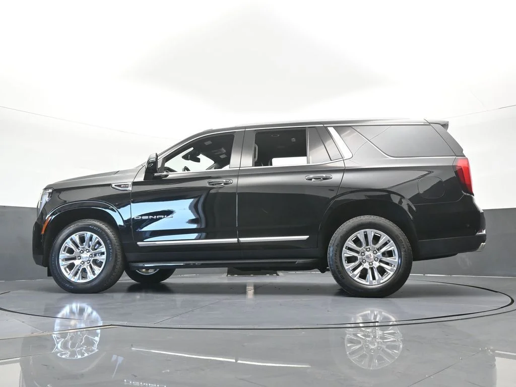 Used 2025 Onyx Black GMC Denali image 64