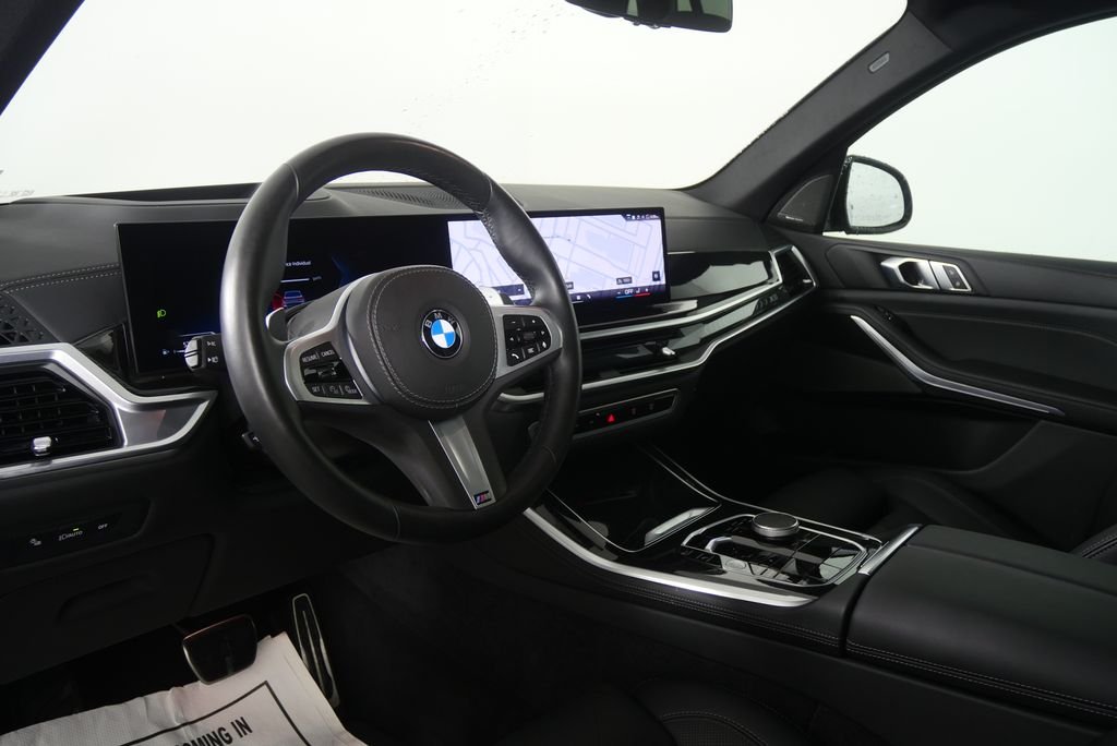 Certified Used 2026 Skyscraper Grey Metallic BMW sDrive40i image 12