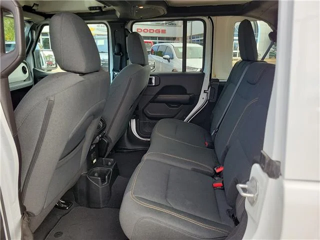 Used 2025 White Jeep Sahara 4x4 image 10