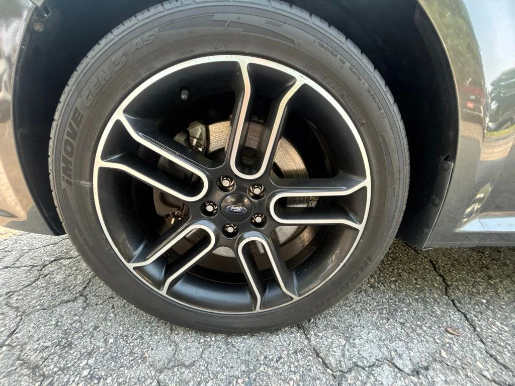 Used 2015 Black Ford SEL image 36