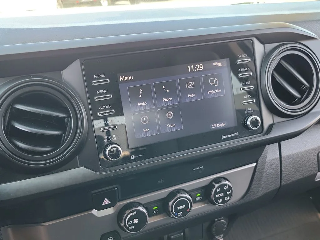 2020 Toyota Tacoma SR - Photo 10