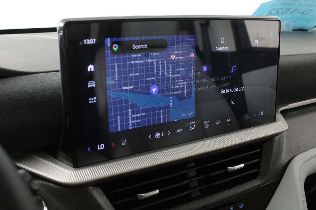 2026 Ford Explorer Platinum - Photo 31