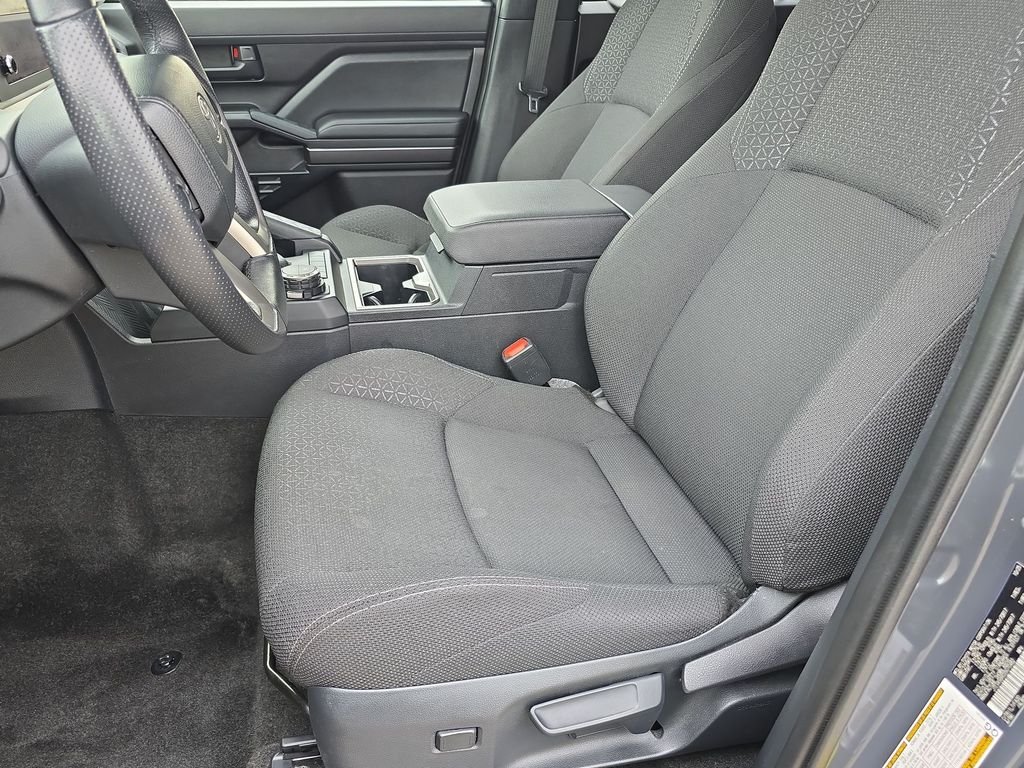 Certified Used 2025  Toyota SR5 image 17
