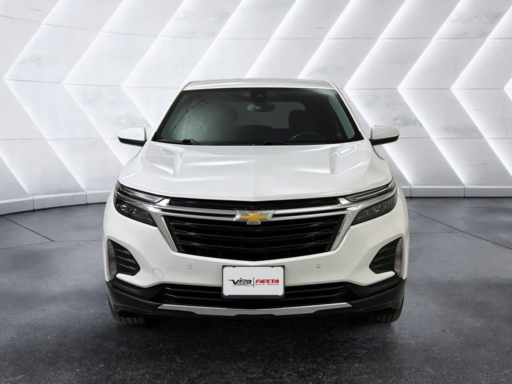 Used 2022 White Chevrolet LT image 2