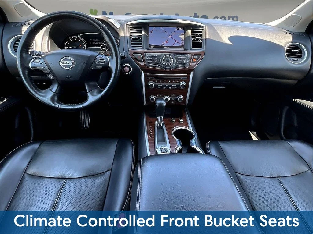 Used 2020 Black Nissan Platinum image 10