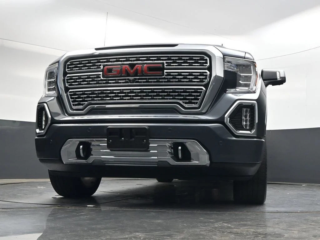 Used 2022 Blue GMC Denali image 41