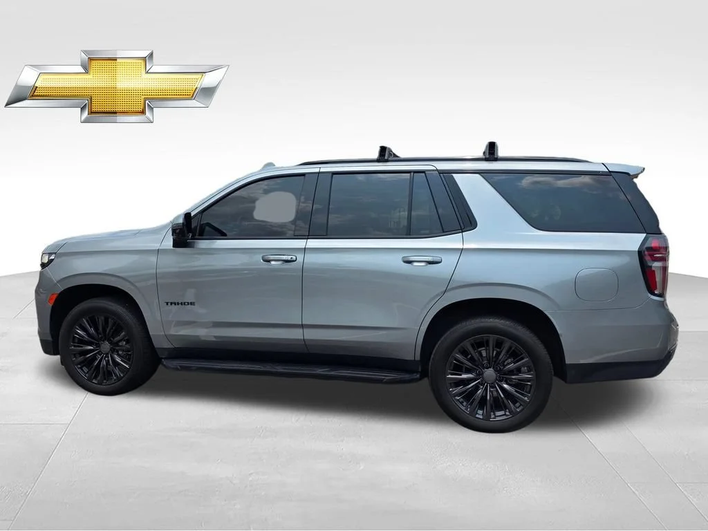 Used 2023 Sterling Gray Metallic Chevrolet RST image 4