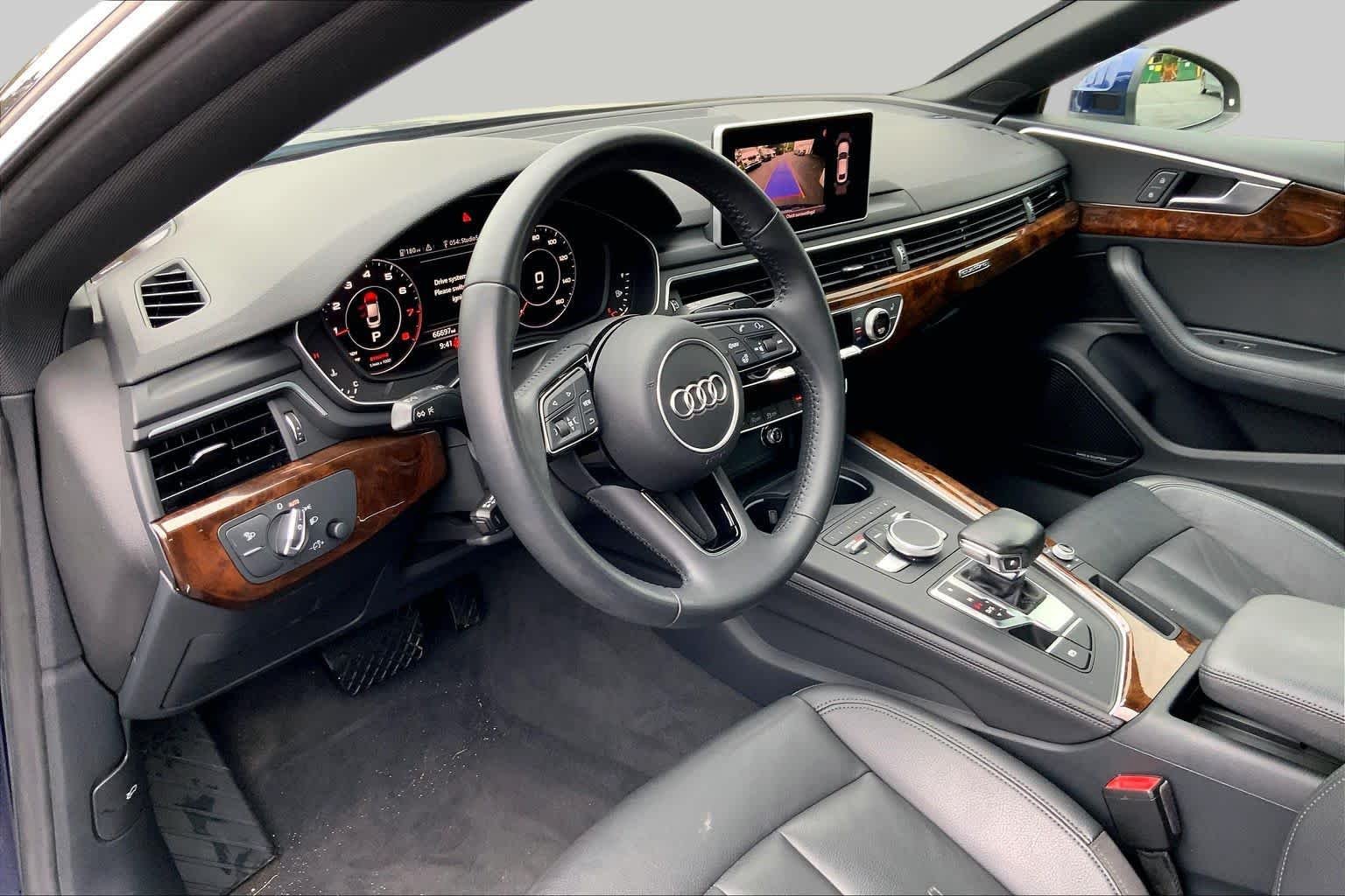 Used 2019 Navarra Blue Metallic Audi Premium Plus image 17