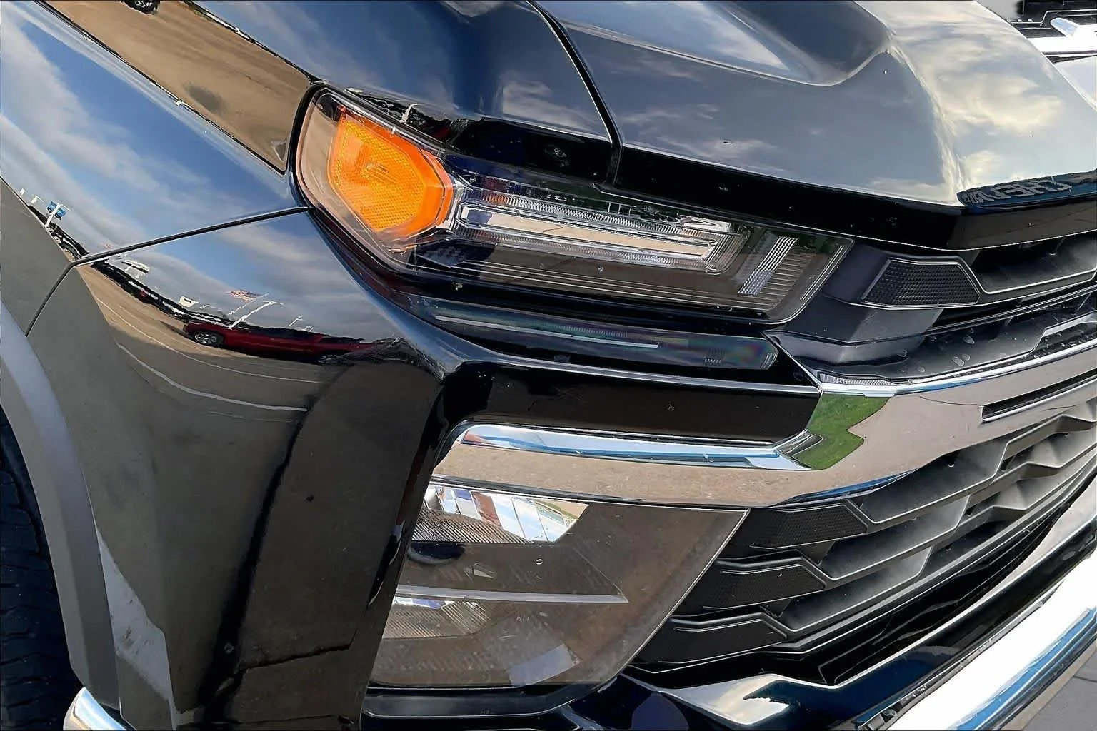 Used 2024 Black Chevrolet LT image 27