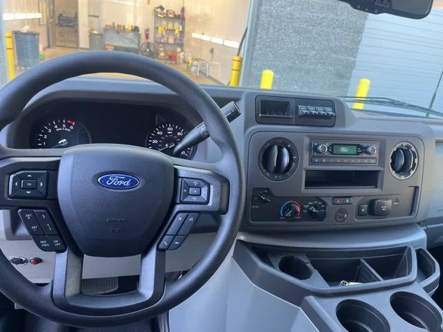 New 2026 Oxford White Ford Base image 10