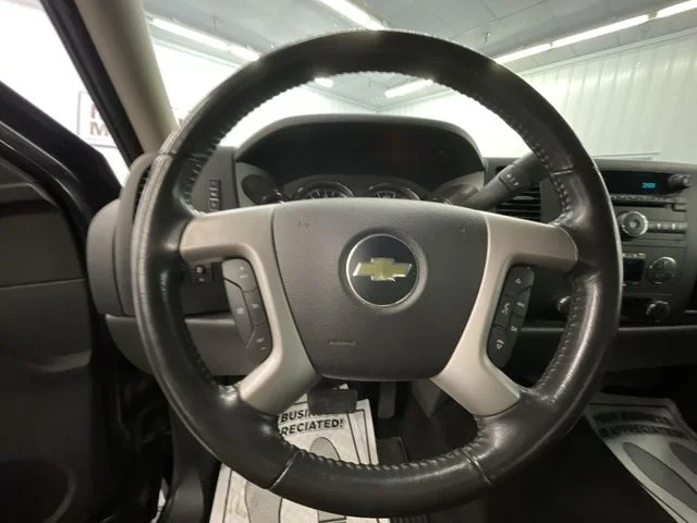 Used 2011 Black Chevrolet LT image 14
